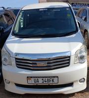 Toyota Noah 2013 White for sale