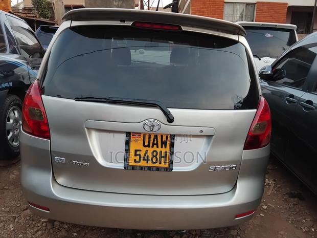 Toyota Corolla Spacio 2005 Gold