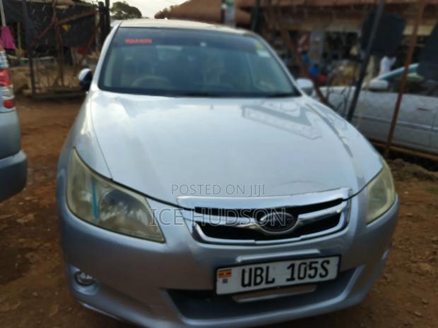 Subaru Exiga 2012 Silver