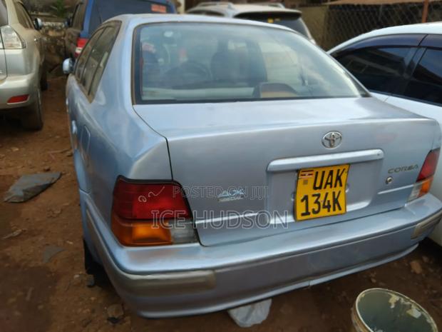Toyota Corsa 1999 Blue