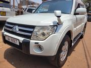 Mitsubishi Pajero 2.5 TD Classic 2008 White for sale