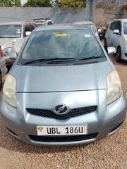 Toyota Vitz 2009 Silver for sale