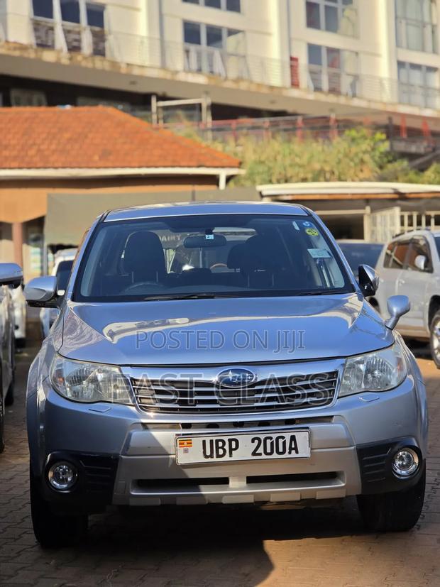 Subaru Forester 2009 Silver