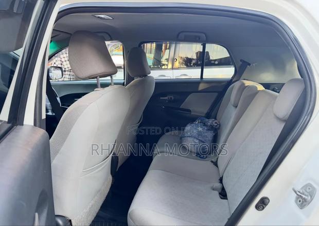 Toyota IST 2010 White