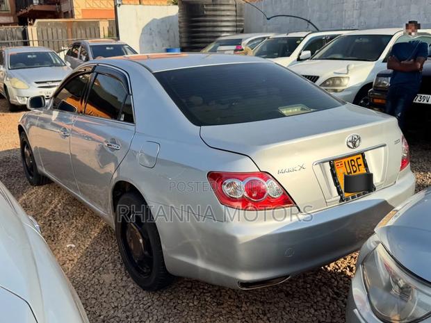 Toyota Mark X 2008 Silver
