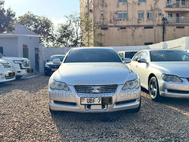 Toyota Mark X 2008 Silver