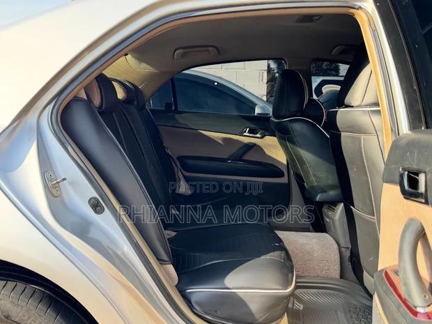 Toyota Mark X 2008 Silver