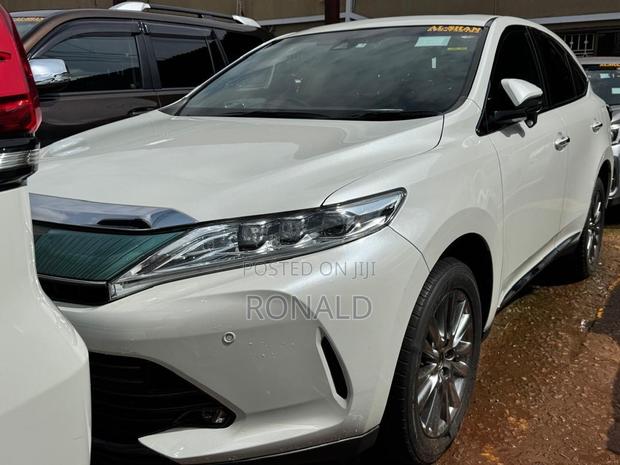 Toyota Harrier 2017 White
