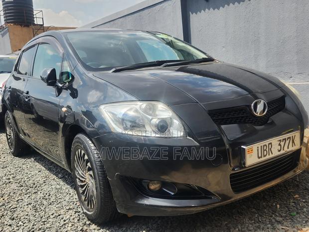 Toyota Auris 2009 Black