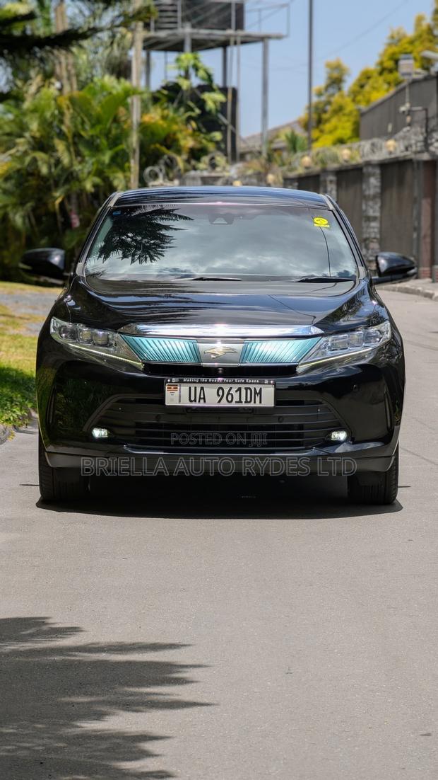 Toyota Harrier 2017 Black