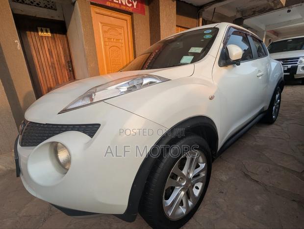 Nissan Juke 2011 White