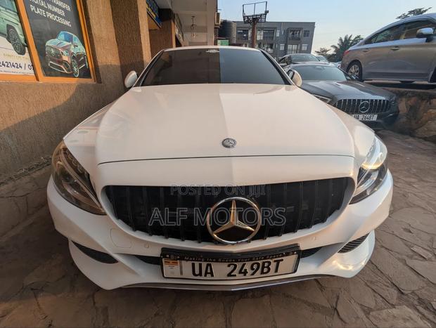 Mercedes-Benz C200 2016 White