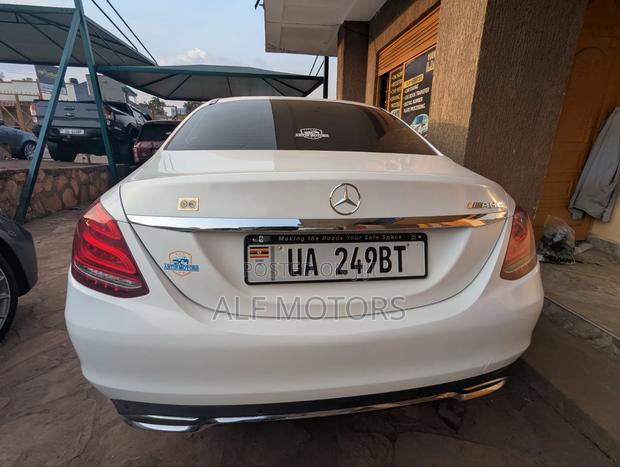 Mercedes-Benz C200 2016 White