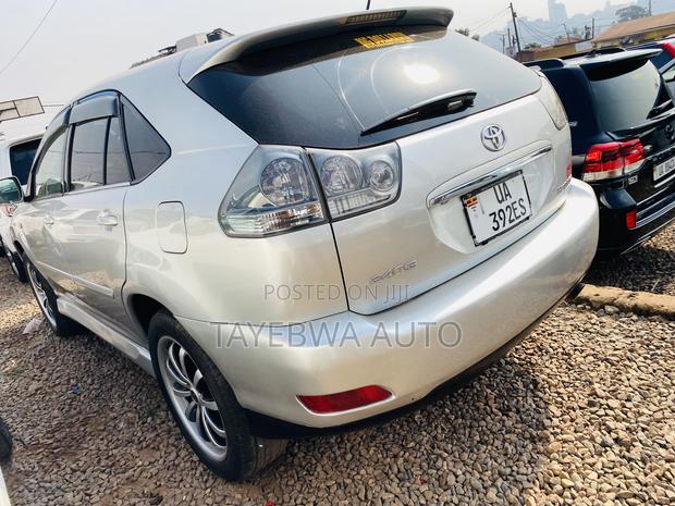 Toyota Harrier 2.4 2008