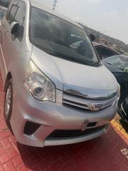 Toyota Noah 2.0 143hp AWD (7 Seater) 2013 Silver for sale
