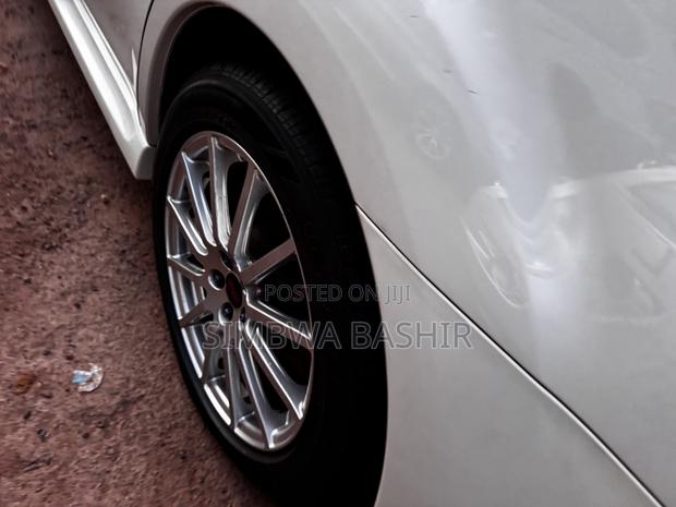 Subaru Legacy 2011 White