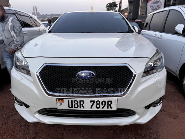 Subaru Legacy 2017 White
