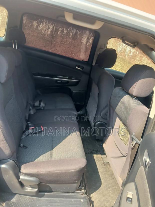 Toyota Wish 2007 White