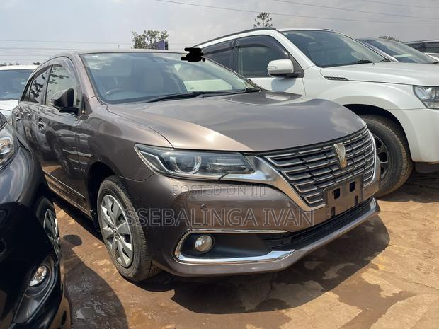 Toyota Premio 2017 Maroon