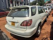 Toyota Harrier 2004 White for sale