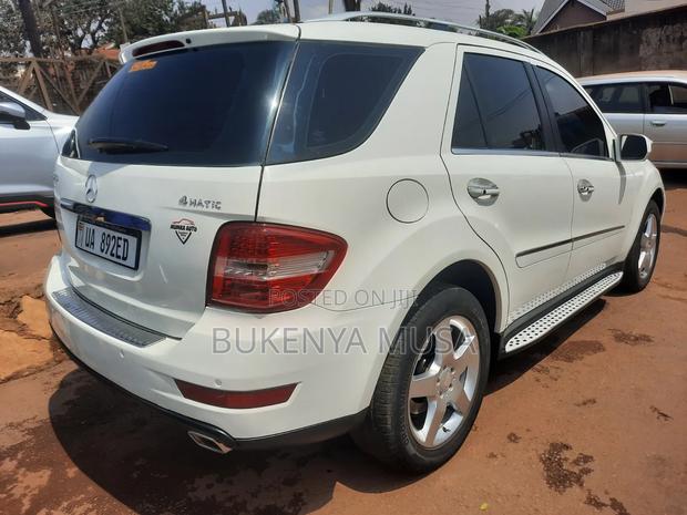 Mercedes-Benz M Class 2010 White