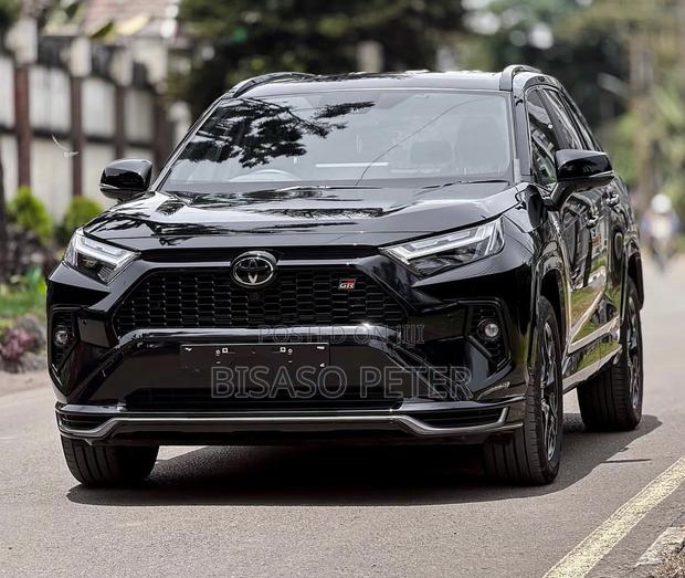Toyota RAV4 XLE FWD 2024 Black