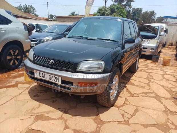 Toyota RAV4 Cabriolet 1998 Black