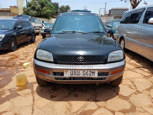 Toyota RAV4 Cabriolet 1998 Black