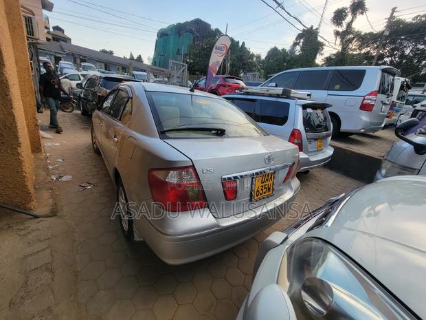Toyota Premio 2004 Silver