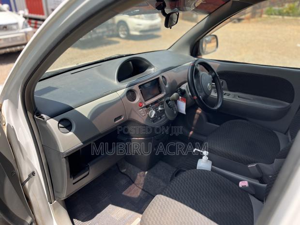 Toyota Sienta 2008 White