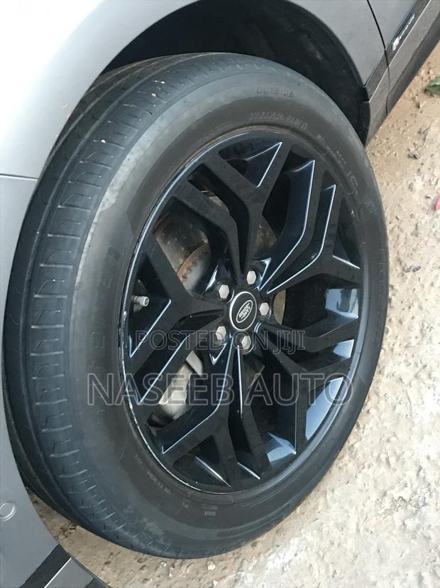 Land Rover Range Rover Evoque 2021 Gray