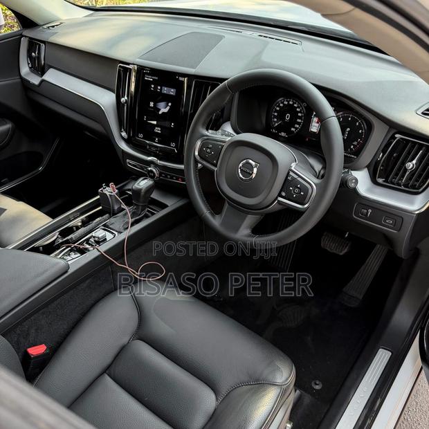 Volvo XC60 T5 Inscription FWD 2020 White