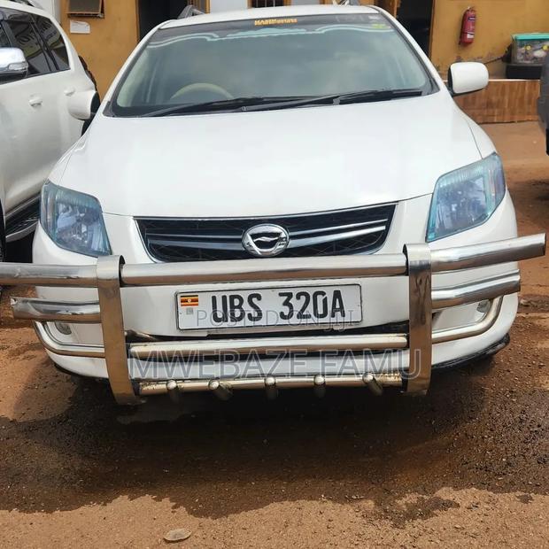 Toyota Corolla Fielder 2010 White