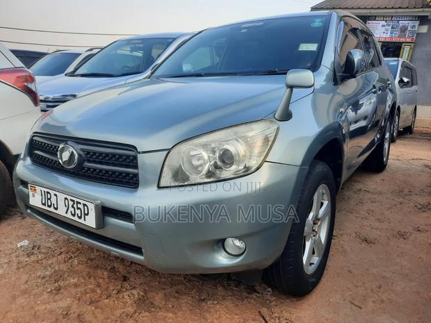 Toyota RAV4 2010 Gray