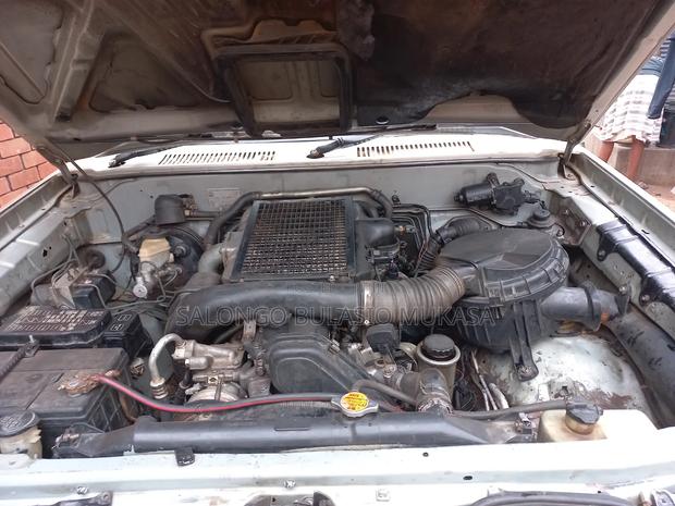 Toyota Land Cruiser 2002 Silver