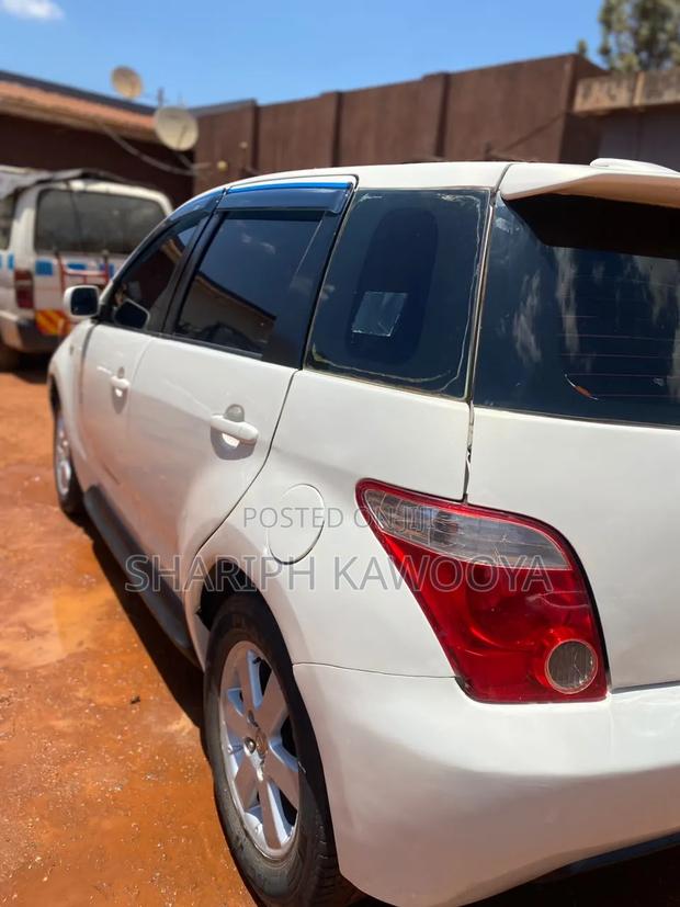 Toyota IST 2005 White