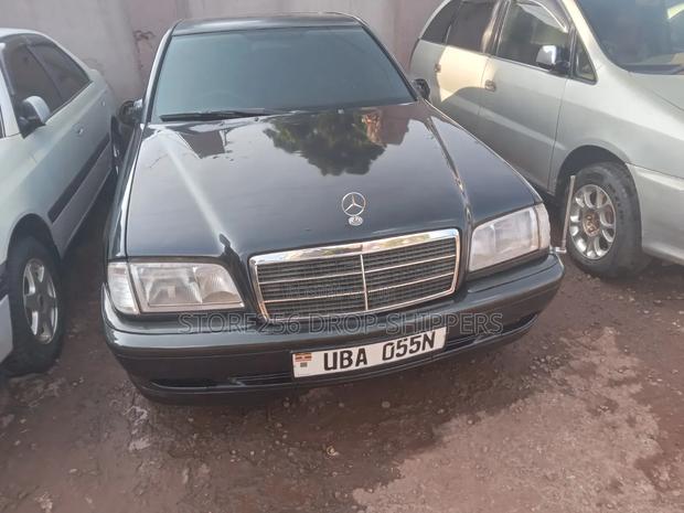 Mercedes-Benz C200 2000 Black