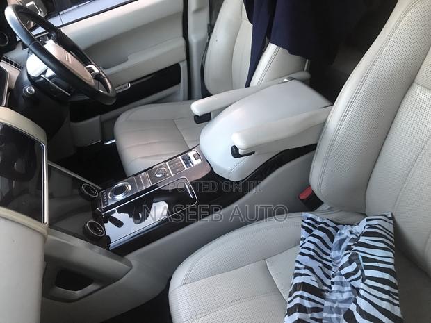 Land Rover Range Rover Vogue 2016 Black