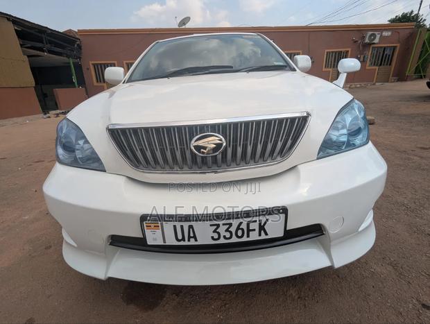 Toyota Harrier 2008 White