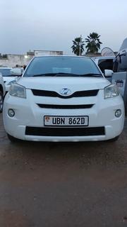 Toyota IST 2010 White for sale