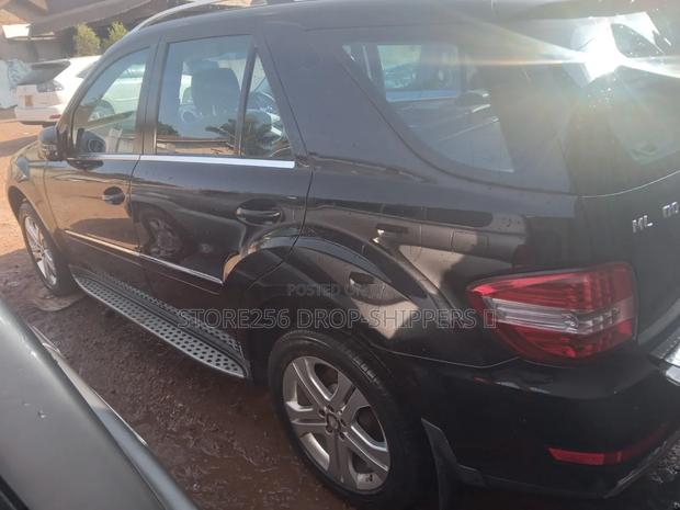 Mercedes-Benz 350D 2015 Black