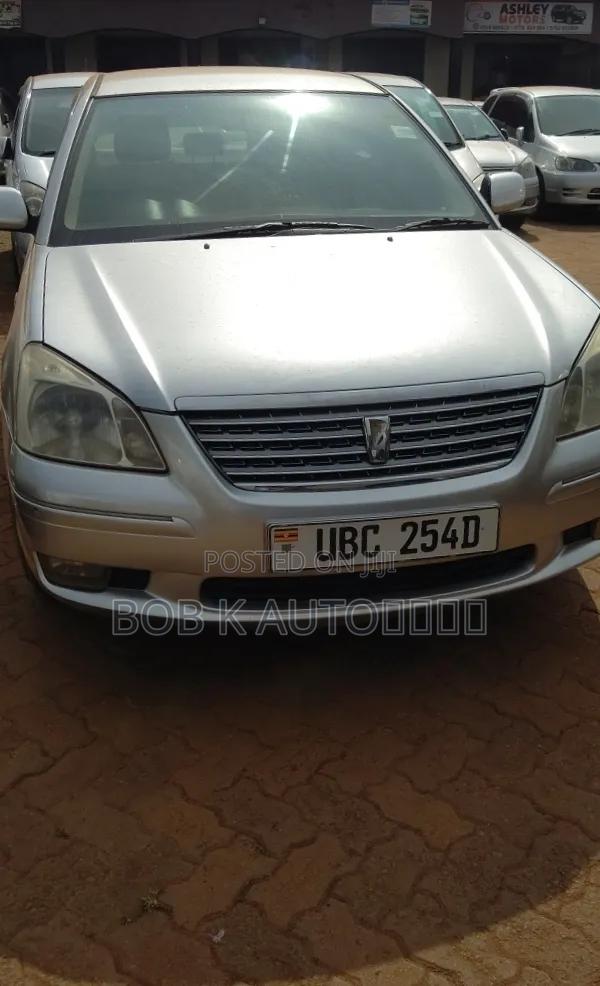 Toyota Premio 2004 Silver