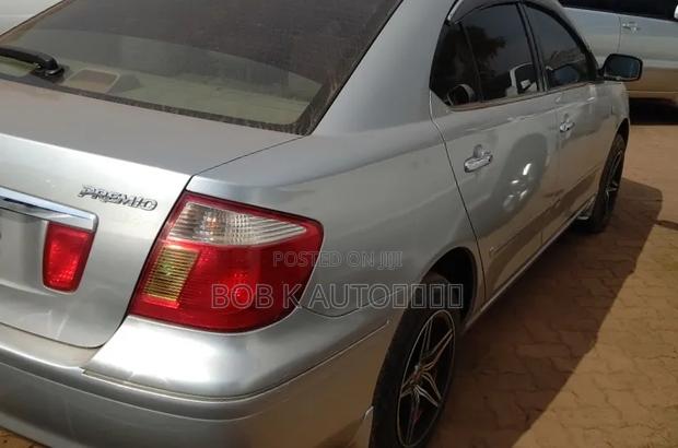 Toyota Premio 2004 Silver