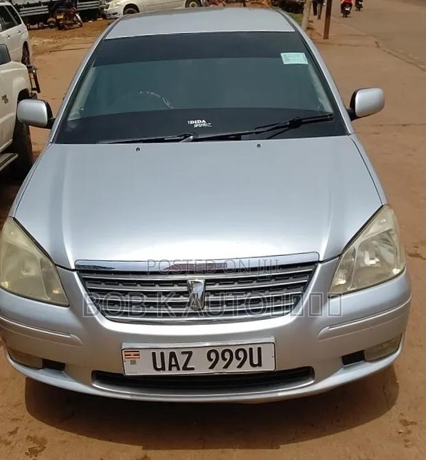 Toyota Premio 2004 Silver