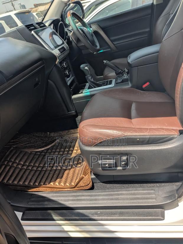 Toyota Land Cruiser Prado 2018 White
