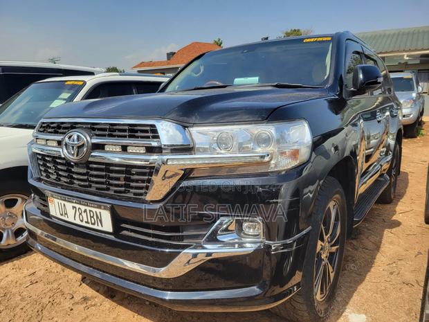 Toyota Land Cruiser 4.5 V8 GX-R 2015 Black