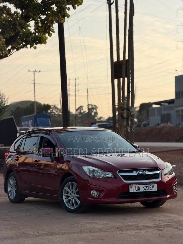 Subaru Impreza 2.0 2000 Red