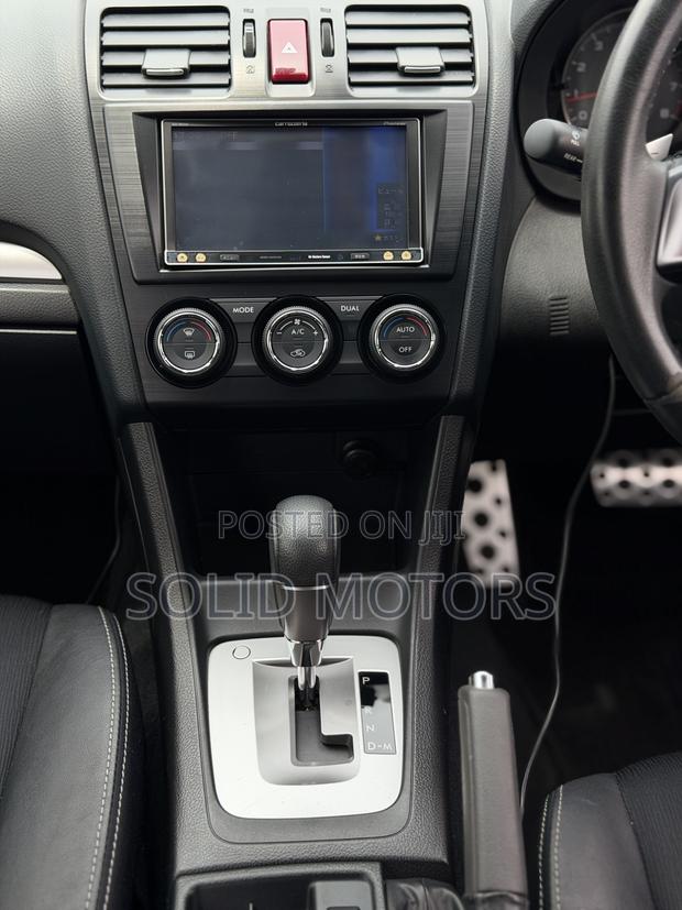 Subaru Impreza 2.0i Limited PZEV 4dr Hatchback AWD (2.0L 4cyl CVT) 2014