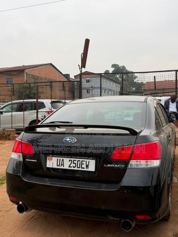Subaru Legacy 2.0D Estate 2012 Black