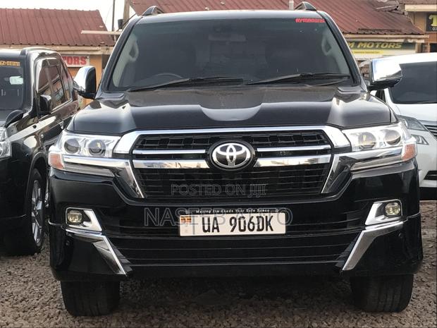 Toyota Land Cruiser Prado 2016 Black